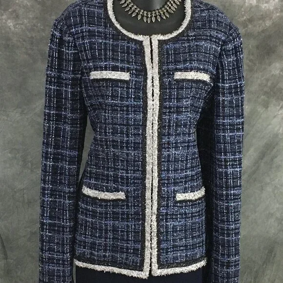 BEAUTIFUL st john knit Blue silver shimmer jacket skirt suit size 8 10 - Picture 4 of 10